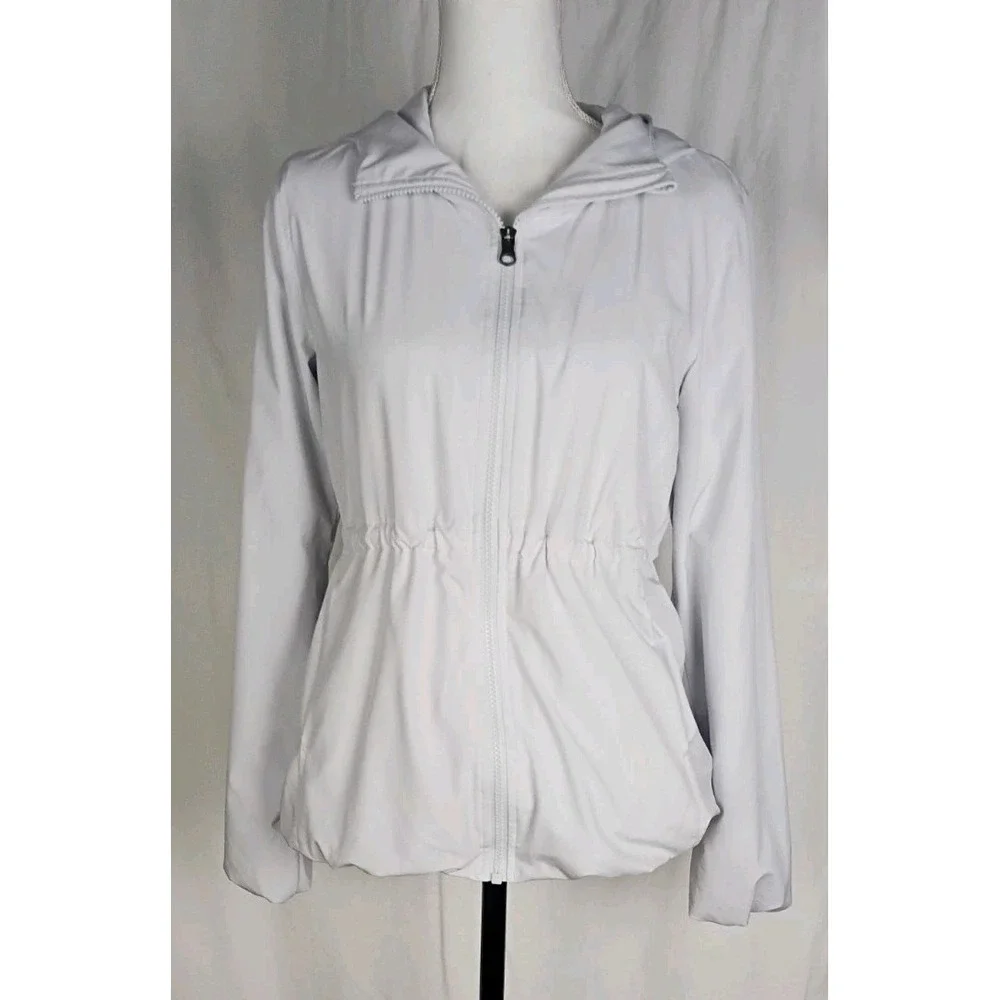 Lululemon Women's Belle Jacket‎ Silver Size 4 Hooded Lightweight.